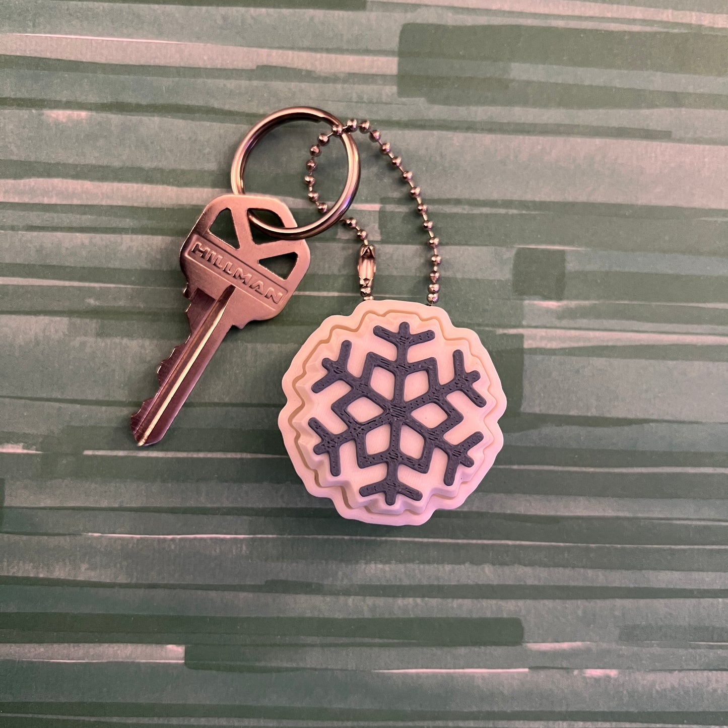 Keychain Clicker (snowflake)
